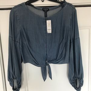 Flirty chambray crop top!